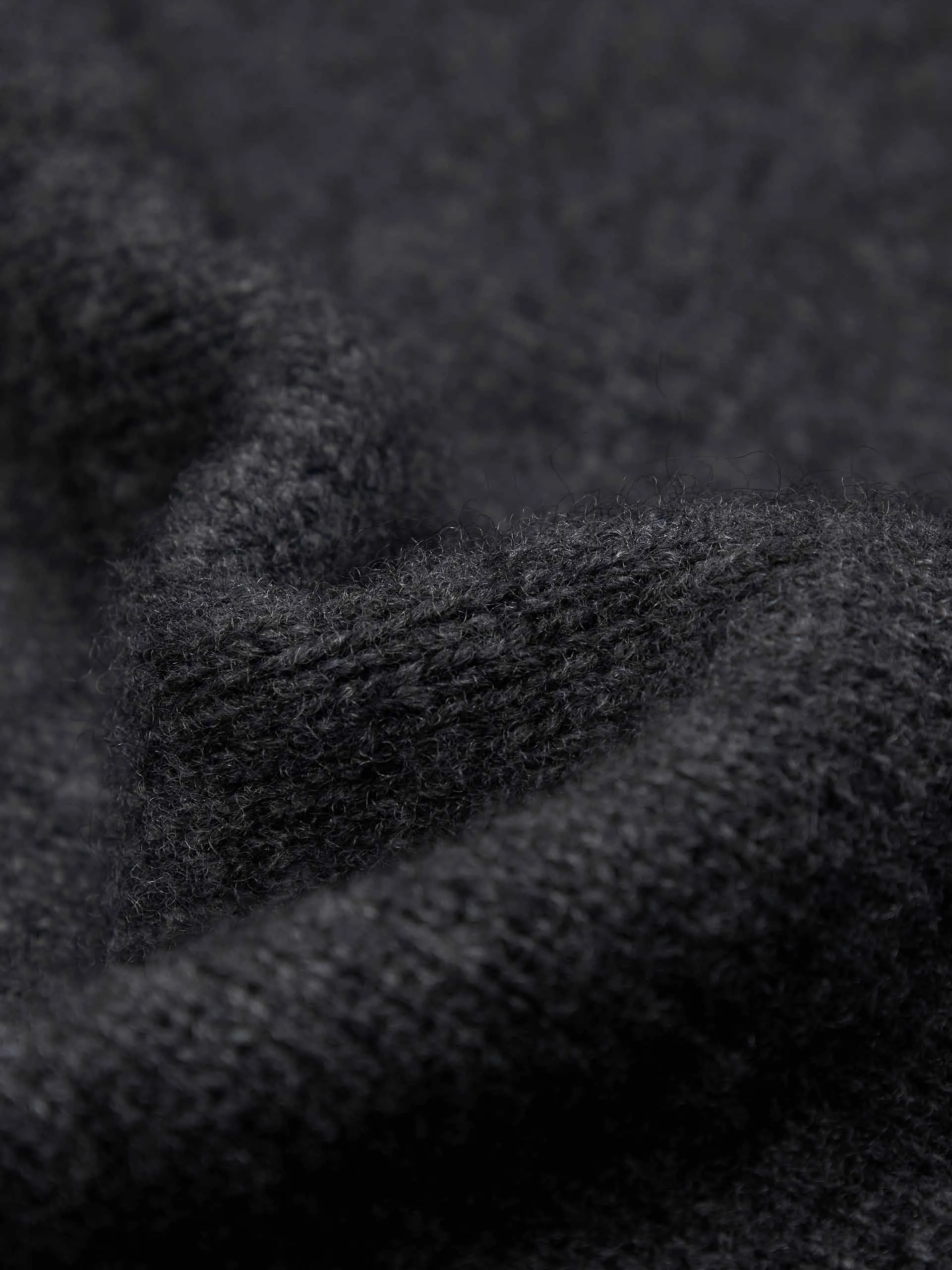 Loose Contrast Collar Sweater